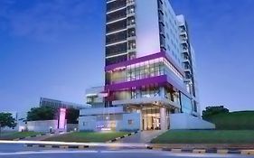 Quest Hotel Cikarang by ASTON
